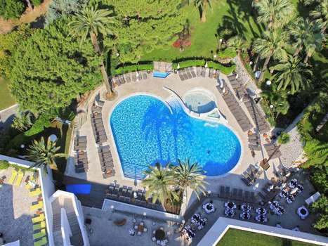 www.hotel-cannes-montfleury.fr