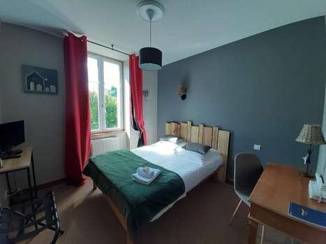 www.aubergedutirebouchon.com