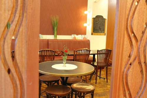www.hotel-marignan.com