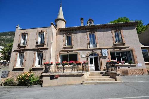 www.hotel-edelweiss-briancon.fr