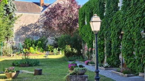 www.hotelbeaugency.fr