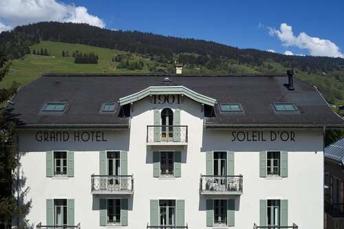 www.lesoleildor-megeve.com