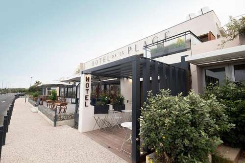 www.hoteldelaplagesete.com