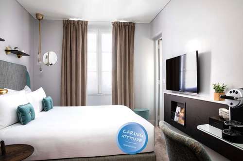 www.hotel-eiffel-saint-charles.com