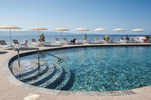 www.hotel-dolcevita.com