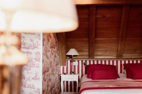 www.relais-poste.com