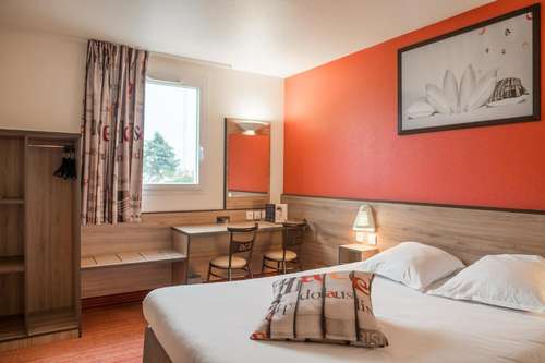 www.ace-hotel-montlucon.com