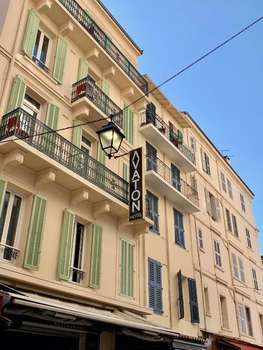 www.avatonhotel.com