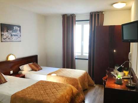 www.hotel-angelic.com
