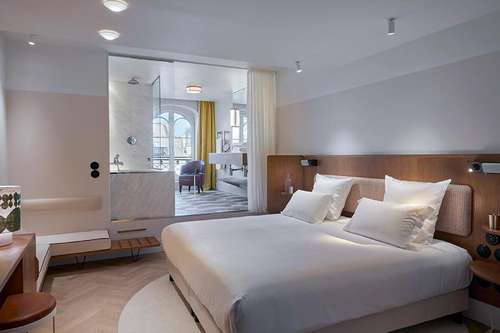 www.hoteldusentier.com