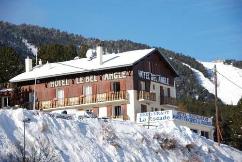 www.chalet-hotel-bel-angle.com