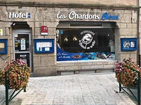 www.hotel-chardons-bleus.com