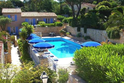 www.hotel-jasneuf.com