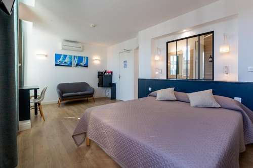 www.hotelreginabordeaux.com