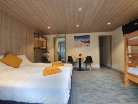 www.lodgelesmerisiers.fr