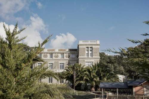 www.villa-arthusbertrand.com