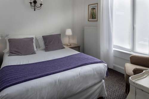 www.hotel-brueghel.com