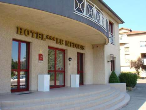 www.hotelmedicis.fr