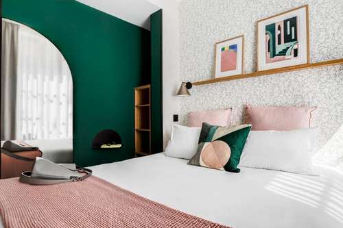 www.republikhotel.com