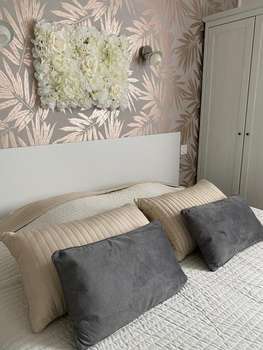 www.montpellier-hotel-abelia.com