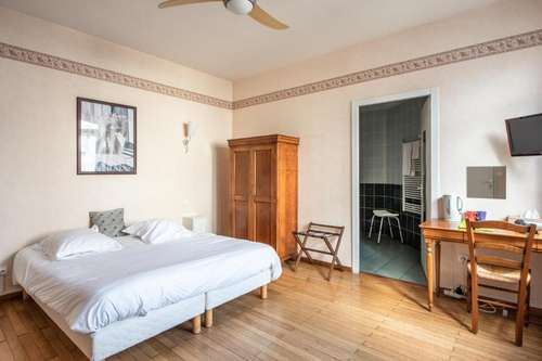 www.hoteldeverdun-nevers.fr