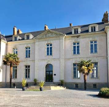 www.chateau-desmarais.fr