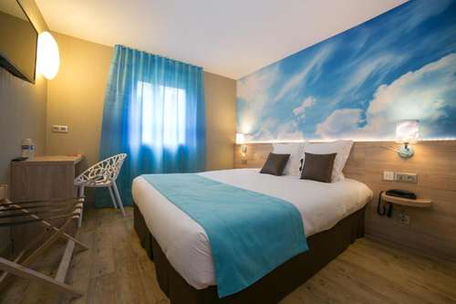 www.legardenhotel.com