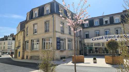 www.hotel-vesoul.com
