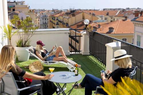 www.hotelbyakko.com