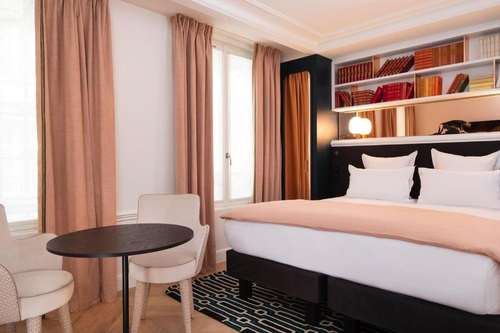 www.hotel-louvre-montana-paris.fr