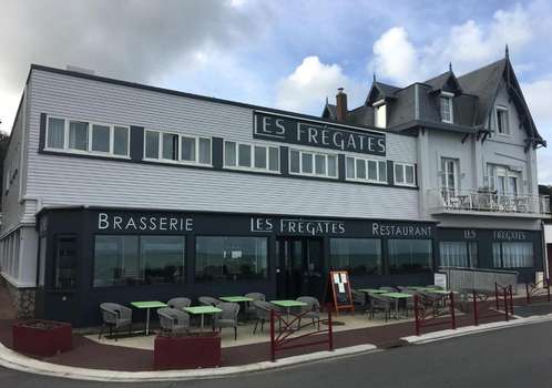 www.les-fregates.com
