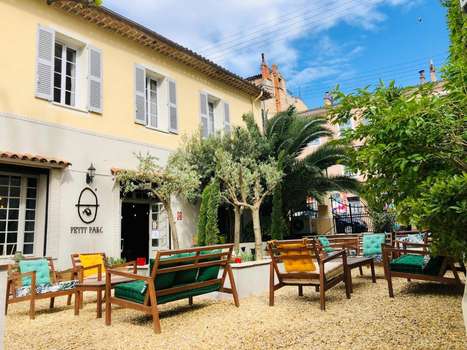 www.hotel-duparc.fr