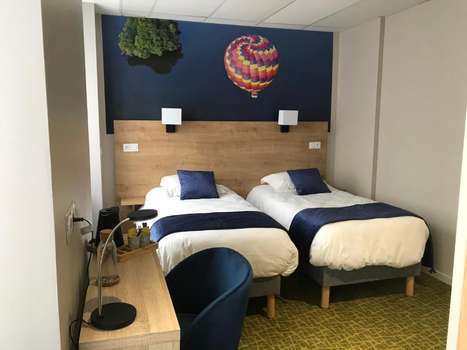 www.hoteldeparis-murol.com
