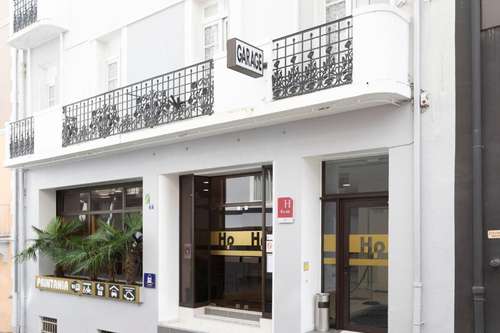 www.hotel-printania-lourdes.com