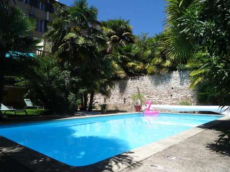 www.hotel-laperouse.com