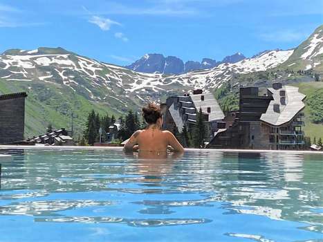 www.hotelmil8.com