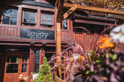 www.hotel-savoy-meribel.com