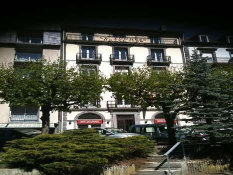www.hoteldelondres-montdore.com