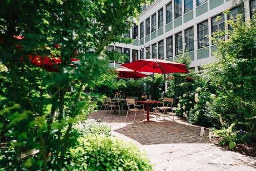 www.legrandquartier.com