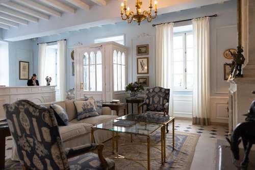 www.hotel-de-toiras.com