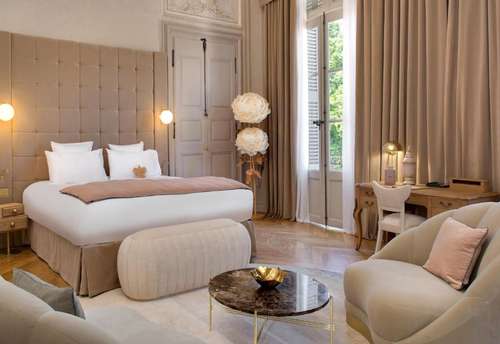 www.hotel-richerdebelleval.com
