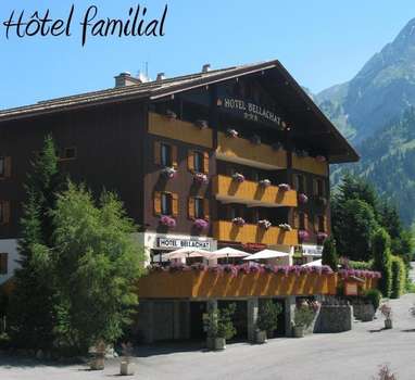 www.hotel-bellachat.com