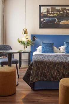 www.hotelatmospheres.com