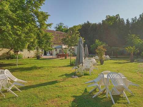 www.domainedejaugy.com