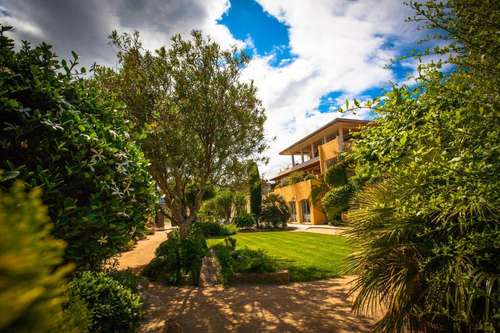 www.hotel-la-caravelle.com
