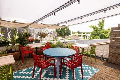 www.hotel-lagare.fr