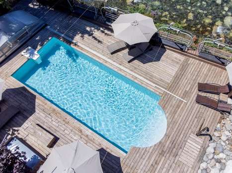 www.hotelnestedejade.com