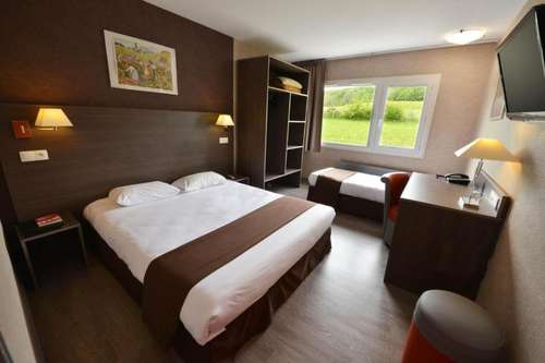 www.hotelduvalvert.com