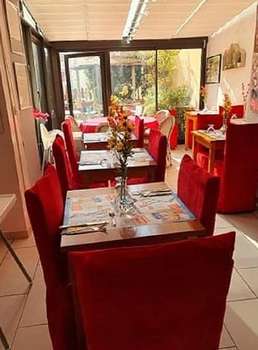 www.hoteldufortmeulan78.fr