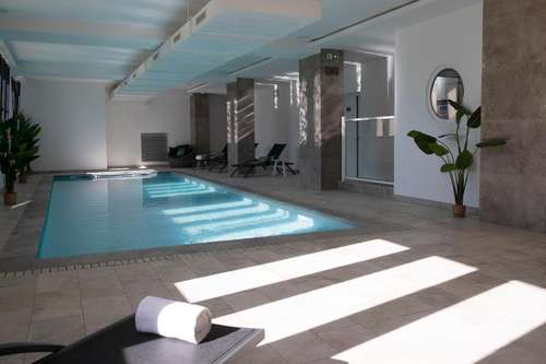 www.adonis-lebastia.com